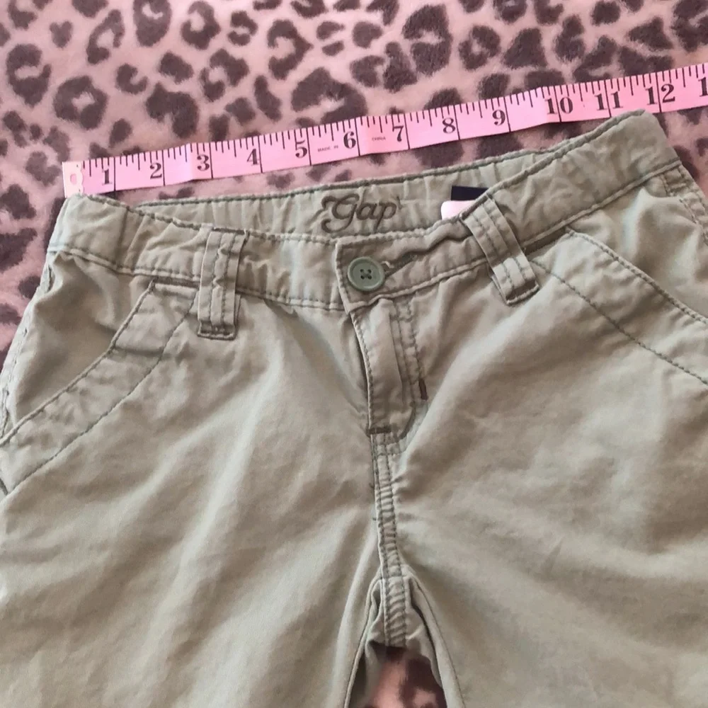 GapKids Green Lightweight Chino Pants Wide Leg Size 8 Regular